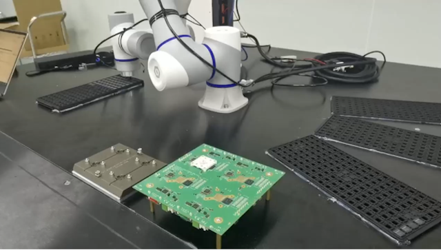 半導(dǎo)體芯片插裝